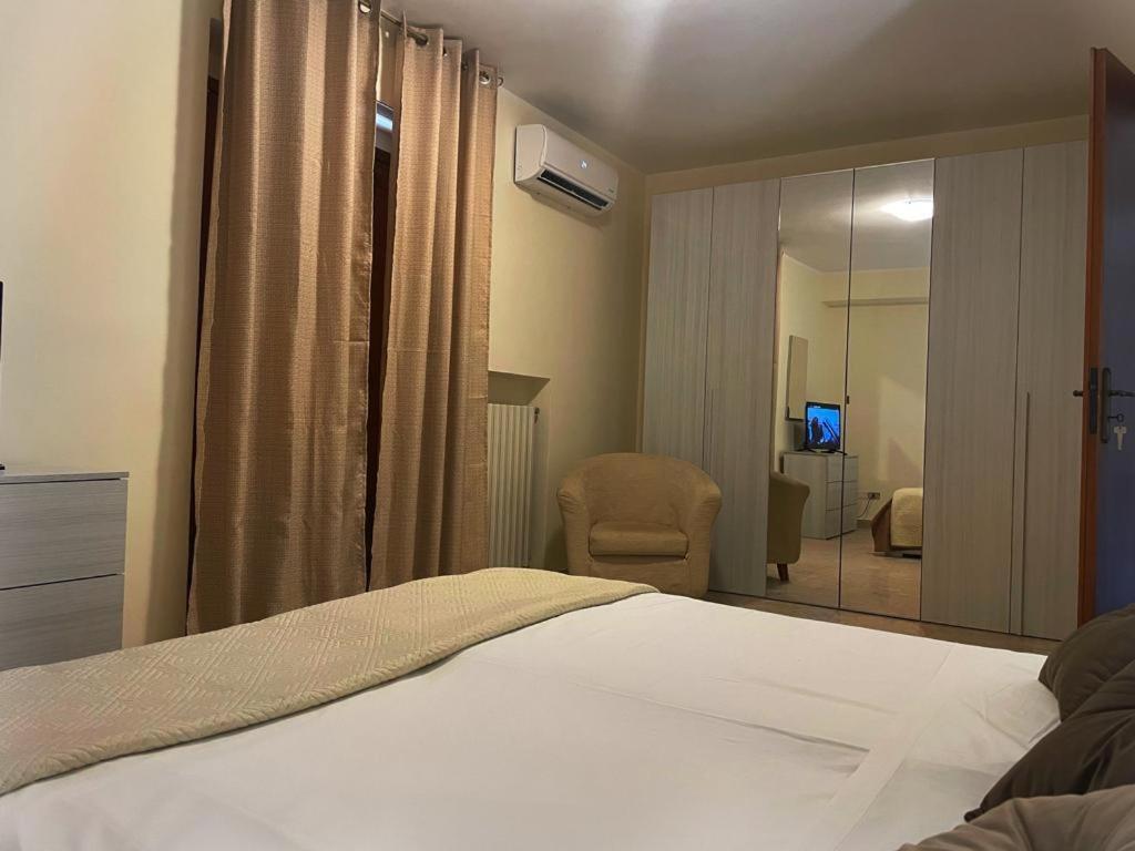 Sicania Rooms Comfort & Relax เอนนา ภายนอก รูปภาพ