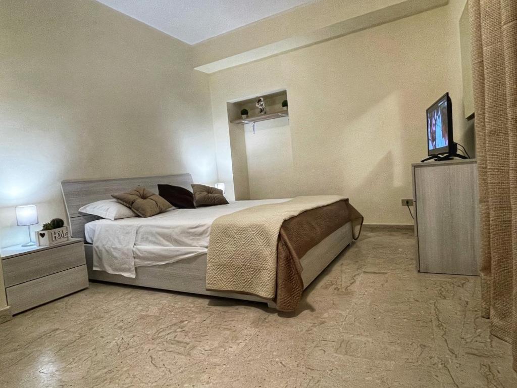 Sicania Rooms Comfort & Relax เอนนา ภายนอก รูปภาพ