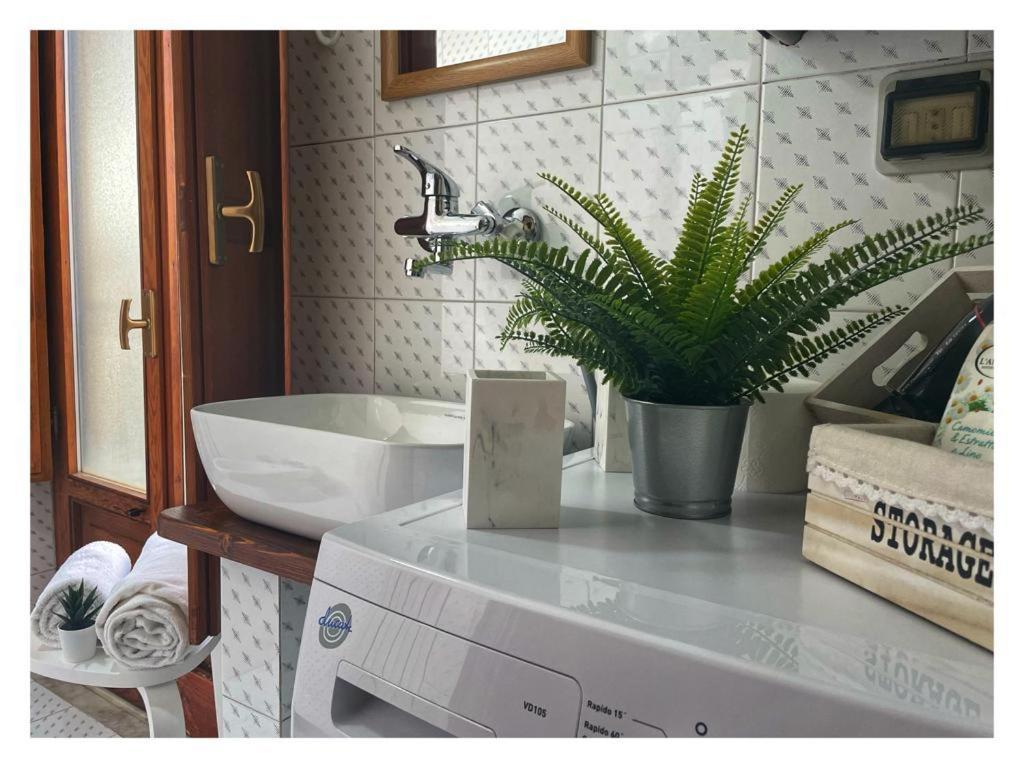 Sicania Rooms Comfort & Relax เอนนา ภายนอก รูปภาพ