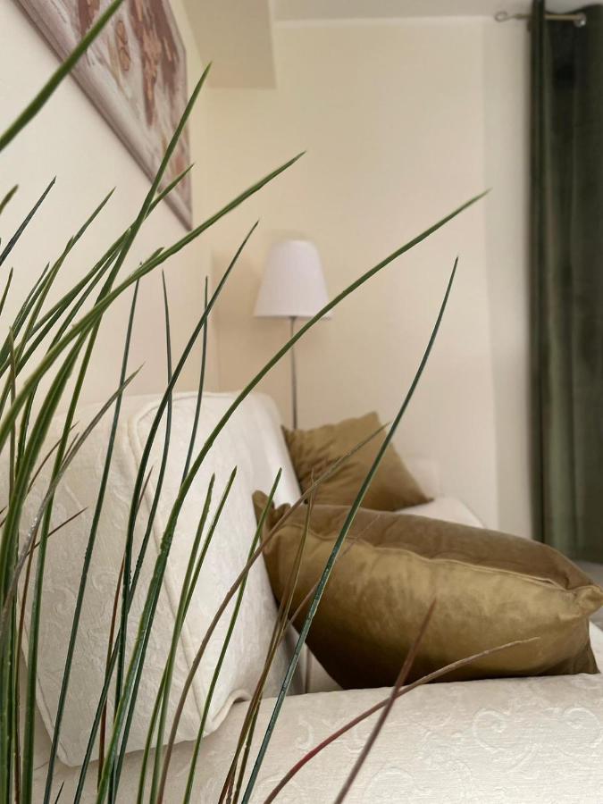 Sicania Rooms Comfort & Relax เอนนา ภายนอก รูปภาพ